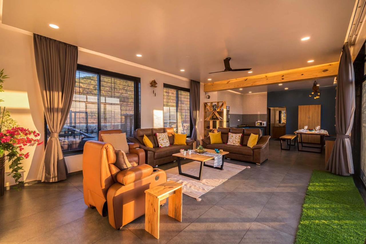 Eyes On The Lake By Stayvista - A Hillside Villa With A Captivating View Of The River Pune Luaran gambar